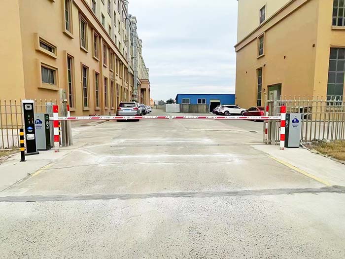 工業園智能道閘 工業園智能道閘