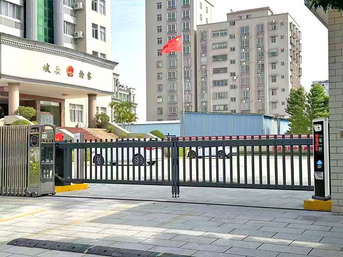 行政單位停車場車牌識別系統