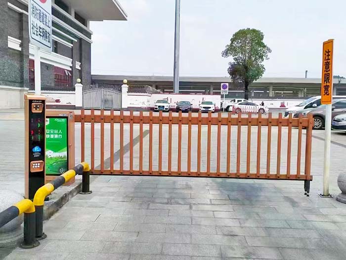 火車站車牌識別系統
