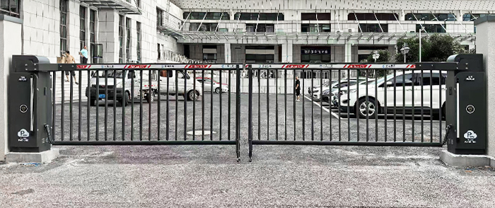 某事業單位采用 “安快” 一進一出重型道閘